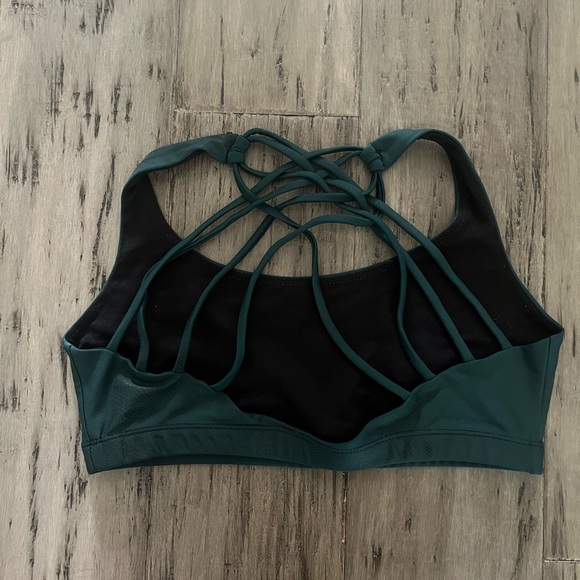Onzie Chic Sports Bra in Venom Size Small - Picture 2 of 3